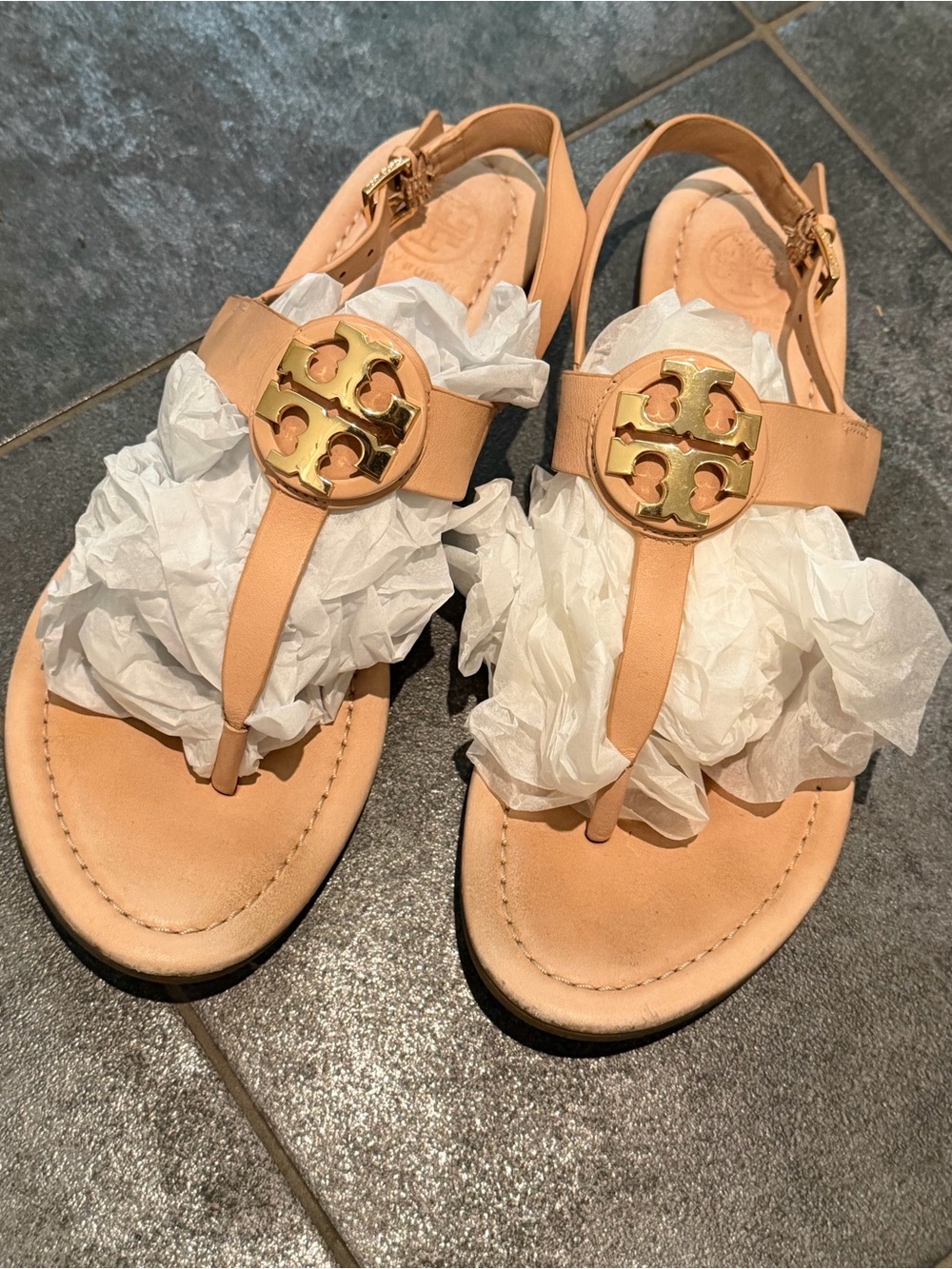 Tory Burch Peach Leather Logo Thong Sandals with Gold Medallion